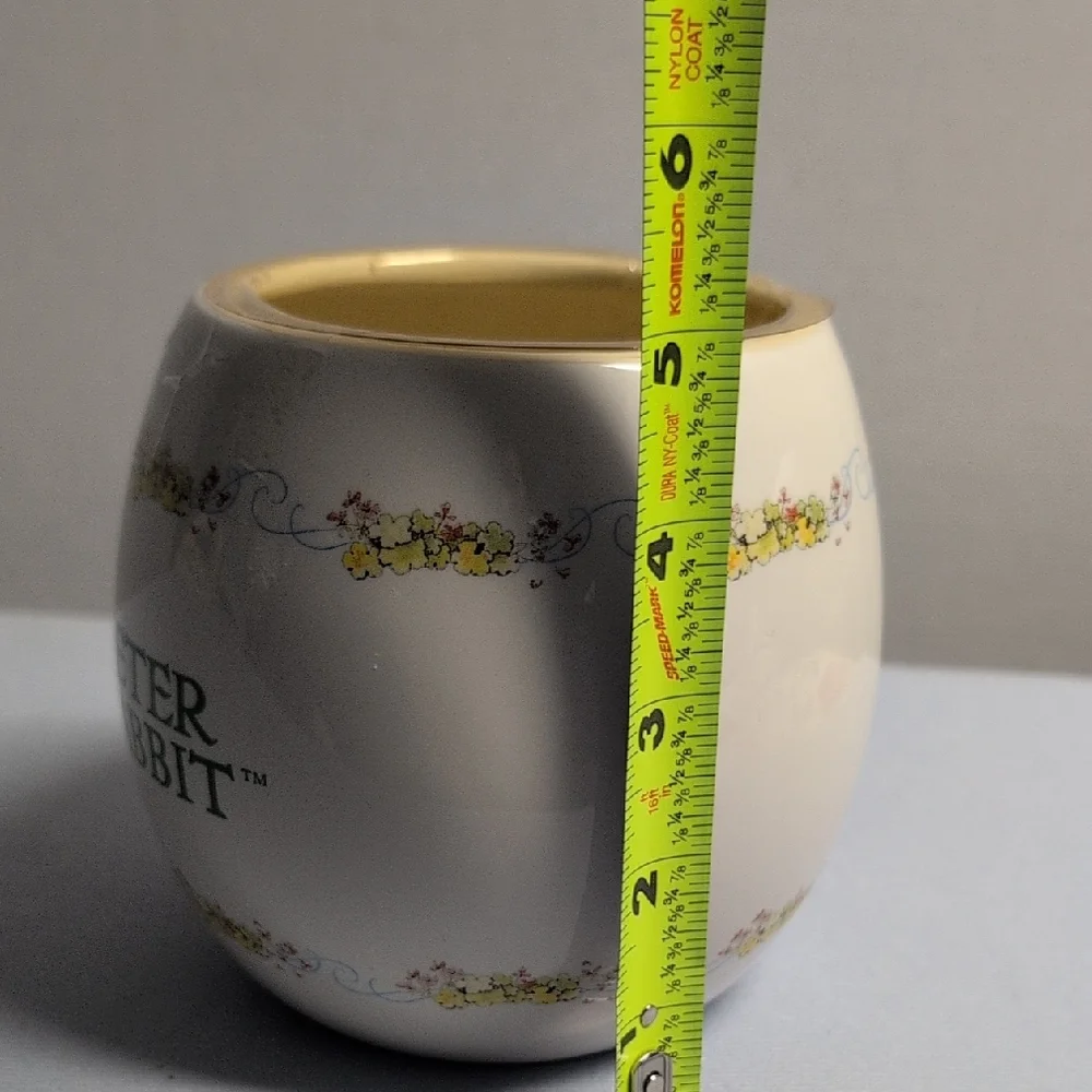 Peter Rabbit White Ceramic Jar - Picture 7 of 8